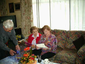 P0000048.jpg (244132 bytes)